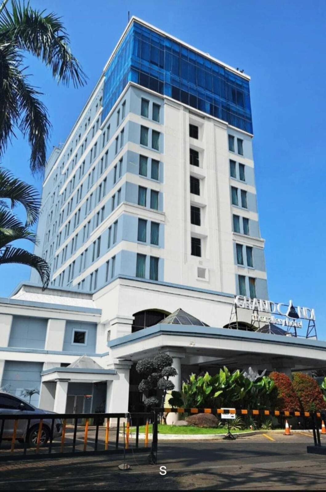 Grand Candi Hotel Semarang Dış mekan fotoğraf